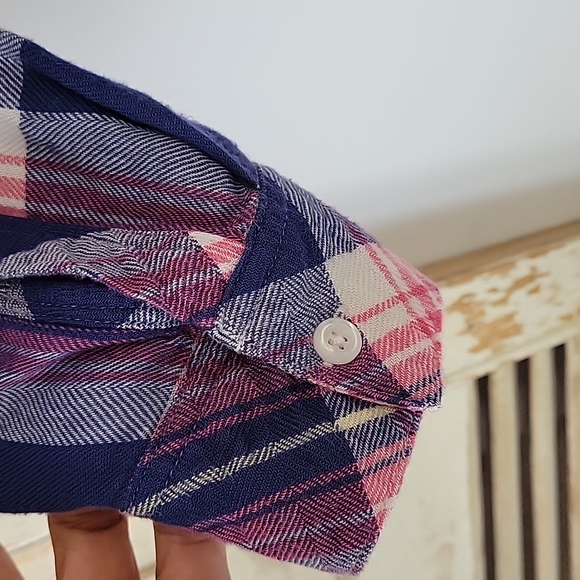 Rails blue flannel long sleeve shirt size women's size small - Picture 9 of 15